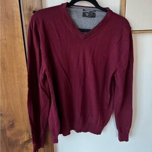 Preston sweater large
